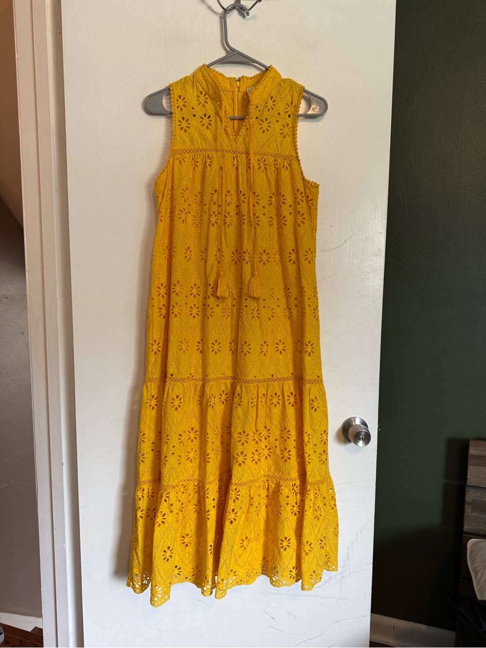 Kate spade yellow cotton eyelet midi dress with tassels size medium